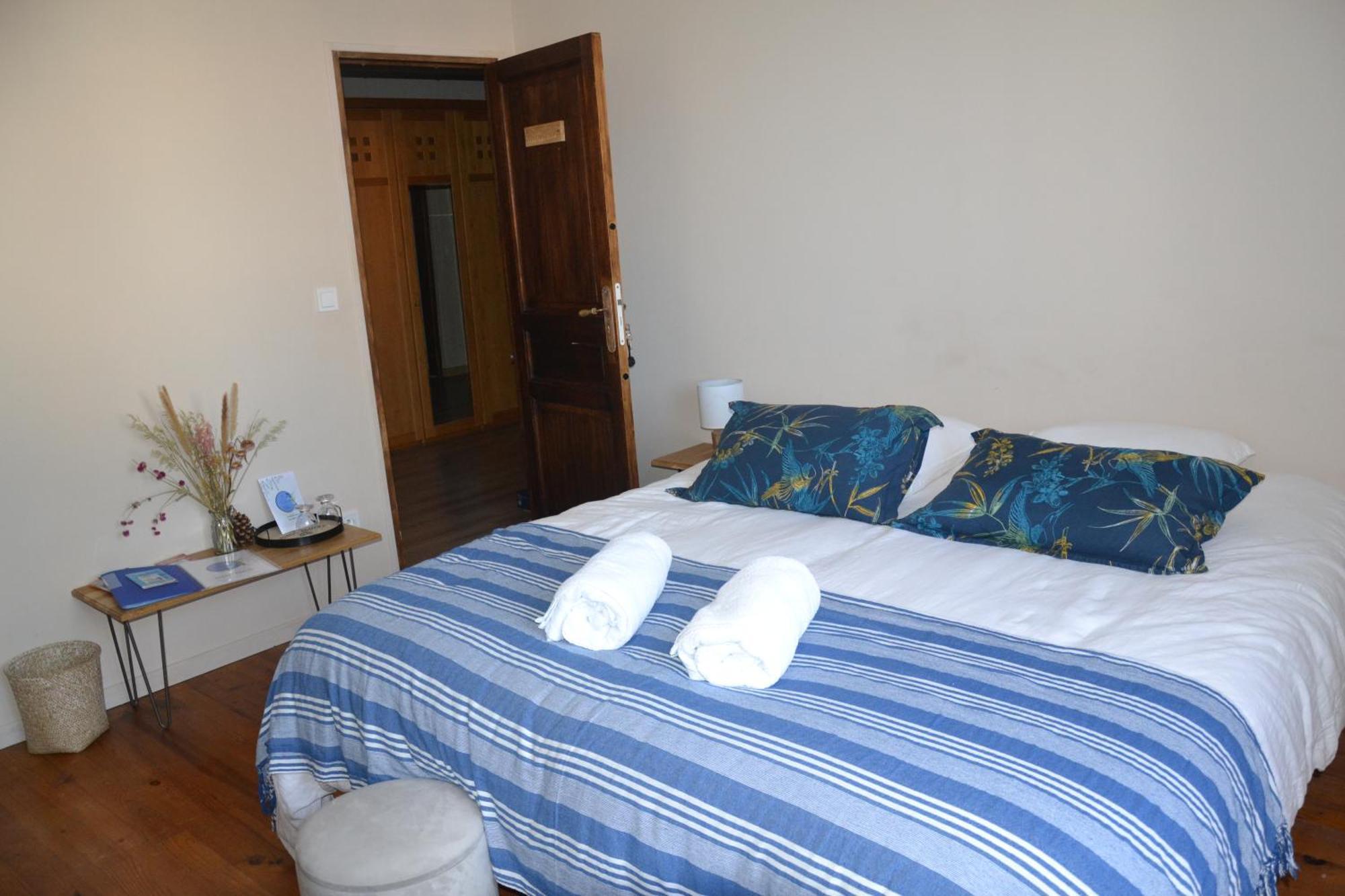 Le Colibri Bleu Bed and Breakfast Argeliers Εξωτερικό φωτογραφία